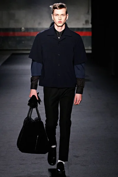 Look 7